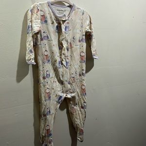 Magnetic me pajamas 3-6 months